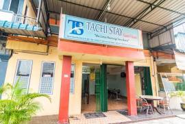 OYO Life 2572 Tachi Stay Guest House Syariah