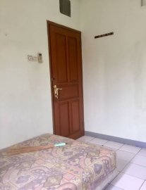 Kamar tampak dari dalam