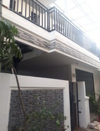 KOST IBU EEN UTAN KAYU/PRAMUKA