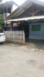 Kost Bu Wahyu Cawang