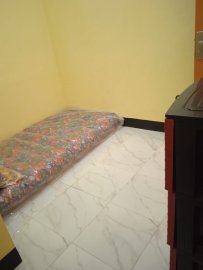 KOS KOST WIYUNG KAMAR MANDI DALAM 350RB