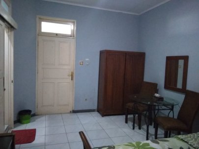 Kosan Eksklusif di Bangka, Kemang fully furnished (all in) WA 08111375177