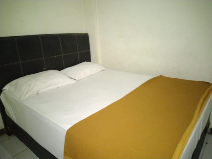 Kost Bantal Guling Alun-Alun - Kost Campur Jawa Barat ...