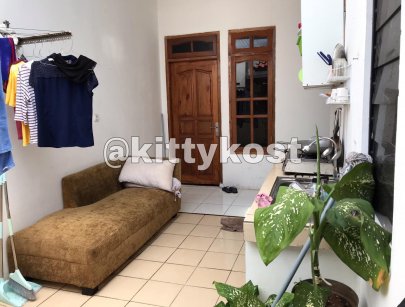 KOST KITTY NON AC WIFI OTISTA KAMPUNG MELAYU JAKARTA TIMUR