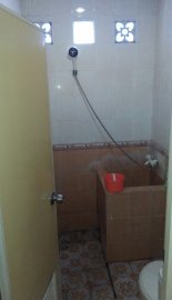 Oma Kost ,Rumah Kost strategis,kamar ac,full furnished ,harga bersahabat