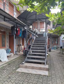 KOST-KOSTAN DIBELAKANG LOTTE MART FATMAWATI