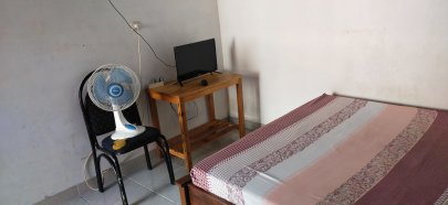 Kost jaksel ac dan non ac free listrik air parkir luas