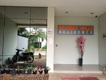 Kost Beverly Hiils Lippo Village Karawaci Curug Tangerang