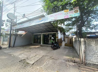 Disewakan kost depan taman makam pahlawan