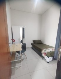 Kost Putri Widia Kost Academia Pavillion Citra Raya, selangkah ke kampus Esa Unggul Tanggerang.