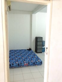 Tempat kost khusus cowok, lokasi strategis harga ekonomis bebas banjir di Pekayon Jaya, Bekasi