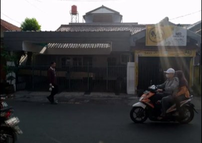 KOST PRIA DALAM RUMAH 