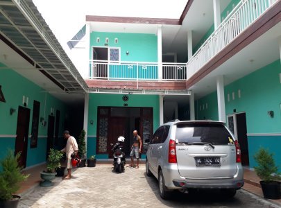 KOST PUTRA PUTRI