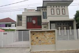 Kost bagus eksklusif The Little White House Medan