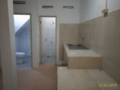 Kost Jl Cikampek Antapani Tengah Bandung