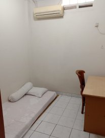 Kost untuk Karyawan / Mahasiswa dengan fasilitas lengkap di Jl Pramuka - Jakarta Pusat