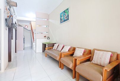 Kost Exclusive Putri Surabaya Ada AC Dukuh Kupang Barat House Dekat Ciputra World