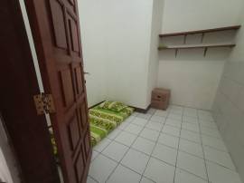 Eya & Eza Kost Bandung Wetan 