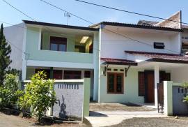 Rumah Kost dan Rumah Kost