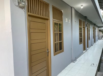 MAMIKHA KOST PEKANBARU (+- 2 menit ke UIR)