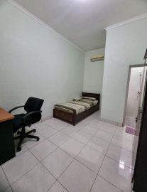 Kost Tomang Jatipulo Palmerah - Kos Murah, Bersih, Aman, Kamar Besar dekat HARKIT Central park CP TA