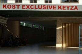 KOST EXCLUSIVE KEYZA