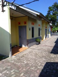 Rumah Charsy Homestay (ECO House)