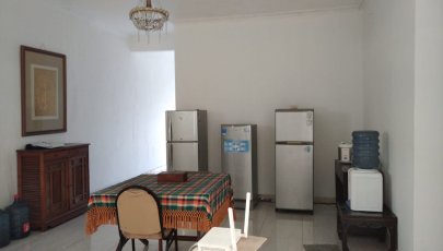 KOST ANNISA PESANGGRAHAN