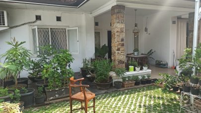 KOST ANNISA PESANGGRAHAN