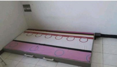 Kost Putri Surabaya Aman, Nyaman dan Islami, Seberang Royal Plaza