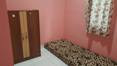 Kost Perempuan di Pramuka Lokasi Strategis