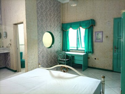 Guesthouse Kos Jakarta Retro Vintage Cilandak Lebak Bulus