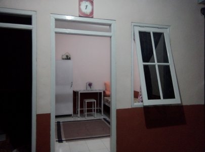 Terima kost putri jalan jawa 7 no 30, jember