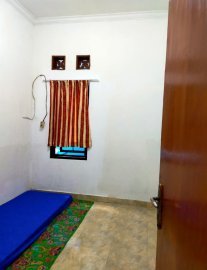 Kamar kost Putri NON AC di Mampang