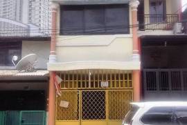 Kost Grogol dekat Season City