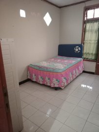 Sewa Kost Putri dekat Universitas PGRI Madiun