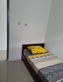 Kost pondok putih abu