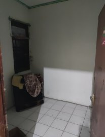 Disewakan Pertahun Kontrakan AgungPRO, Jl. Perum Sirnabaya Indah Blk. G2 No.14, Dekat Kampus UNSIKA