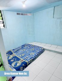 SBK Kost Dekat Stasiun Senen