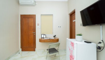 Kost Tata Yumi Radio Dalam Jakarta Selatan