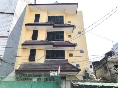 KOST DUA TIGA - KAMAR AC