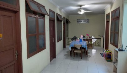 Kost putri/wanita mahasiswi/karyawati Tawakal, Grogol, dekat Trisakti & Untar