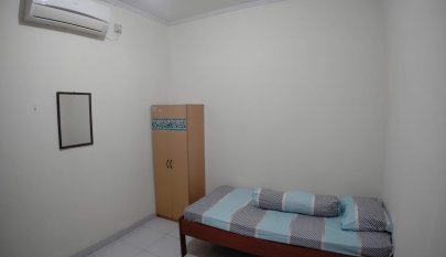 Kost putri/wanita mahasiswi/karyawati Tawakal, Grogol, dekat Trisakti & Untar