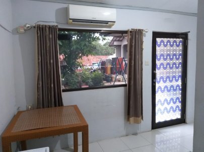 Kost Putri AC Kenanga Pondok Ranggon