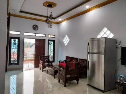 KOST PUTRI MURAH PASAR REBO