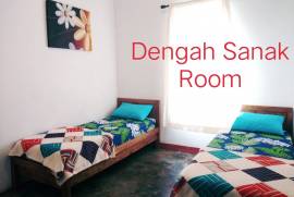 Safira Family Homestay