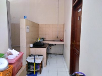 Kost Haji Nawi komplek bank mandiri no 22 Radio Dalam