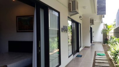 Jepun House - Kos nyaman di Kuta, dekat Pantai Batubelig