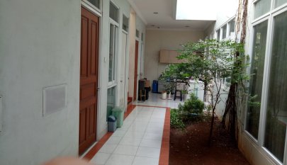 Kost Kos Kelapa Gading Asri - Homestay